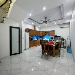 Bán Nhà Giang Biên Long Biên 75m2, 5 Tầng, Ô Chờ Thang Máy, Giá Tốt Nhất 2026