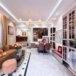 Bán nhà mới Huỳnh Văn Bánh - QUẬN PHÚ NHUẬN - 4.3 x 6.5 m - 3 Tầng - 5.99 tỷ