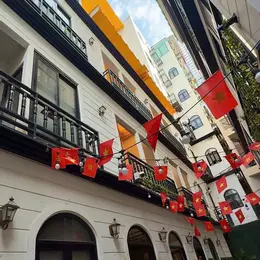 CHO THUÊ CĂN HỘ FULL Tiện ích hẻm 212B Nguyễn Trãi, Quận 1, Ms. Diệu – 0961444638