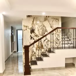 CHO THUÊ NHÀ MỚI 100% – THANG MÁY – Ô TÔ TẬN CỬA – PHÙ HỢP VĂN PHÒNG, SPA, STUDIO