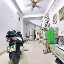 NHÀ ĐẸP Ở NGAY • KHƯƠNG TRUNG • 24M2 ❌ 4 TẦNG • 3.X TỶ ( NHỎ)