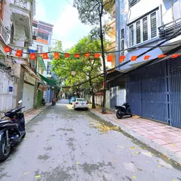 Bán nhà phố Hoàng Cầu, Đống Đa 78m,5 tầng, mt 7.4m. Giá: 42 tỷ