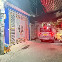 CHỈ 3 TỶ – NHÀ LÔ GÓC 64m² NGANG 4,8m SÁT TRƯỜNG CHINH – DỌN VÀO Ở NGAY