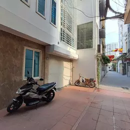 XUÂN ĐỈNH: LÔ GÓC GARA Ô TÔ, LOẠI CHỦ THƯỜNG GIỮ CHỨ ÍT BÁN