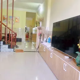 Bán Nhà Quách Thị Trang 100m2 3 Tầng 3 Phòng Ngủ Giá 8.3 Tỷ Đường 7.5m