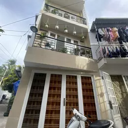 Nhà 4 Tầng Còn Mới Vào Ở Liền - Căn Góc Hướng Đông Nam Mát Mẻ Quanh Năm - Hẻm Trước Nhà 3.5m Thông