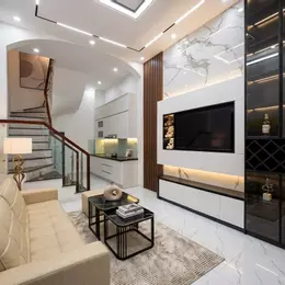 HIẾM! BA ĐÌNH GIÁP TÂY HỒ - NHỈNH 6 T.Ỷ Ở NGAY - BÃI Ô TÔ SÁT NHÀ!
