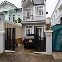 Cho thuê nhà 3 phòng 10 triệu/tháng Hùng Vương phường 9 Đà Lạt