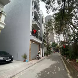 ĐẤT ĐẸP ĐỨC GIANG – LONG BIÊN - LÔ GÓC • Ô TÔ TRÁNH • 43M²