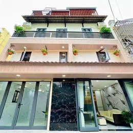 Ngang 7,2M xe hơi ngủ trong nhà . Nguyễn Văn khối . P8 . Gv