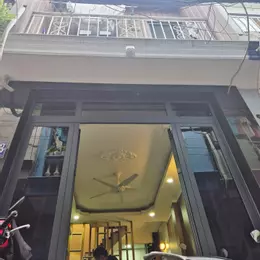 NHÀ ĐẸP 2 TẦNG – FULL NỘI THẤT CAO CẤP – DỌN VÀO Ở NGAY