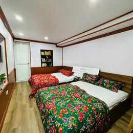 Bán gấp tập thể tầng 1 - 70m2 tại số 5 Ngõ 72, Bùi Ngọc Dương, Q. Hai Bà Trưng