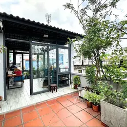 BÁN NHÀ ĐẸP- 72M2- CHỈ HƠN 8T XÍU- Đ.BẾN VÂN ĐỒN- LUU THÔNG THUẬN TIÊN QUA CÁC TUYẾN ĐƯỜNG HOÀNG
