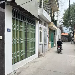 NHÀ ĐẸP CHÍNH CHỦ - Ô TÔ TRÁNH - KINH DOANH - GIÁ TỐT - Vị Trí Đẹp Tại Định Công Thượng