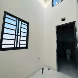 NHÀ LẦU VỪA HOÀN THIỆN SỔ RIÊNG - TẶNG NỘI THẤT NGAY TRUNG TÂM