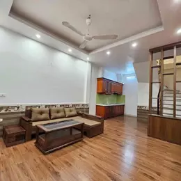 🔥 36 M2 NHÀ ĐẸP THẠCH BÀN – FULL NỘI THẤT – Ô TÔ ĐỖ CỬA 🔥