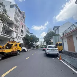 chủ đi nuoc ngoài bán căn nhà Mặt tiền đường Phú Châu, Phường Tam Phú, TP Thủ Đức.