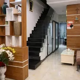 Cho thuê nhà mặt tiền đường Nguyễn Thị Nghĩa Đà Lạt giá 20 triệu