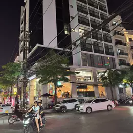 Lô góc 3 mặt thoáng siêu hiếm Văn CAOLÔ GÓC 3 MẶT THOÁNG SIÊU HIẾM GẦN VĂN CAO

• Diện tích:
