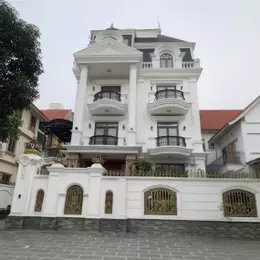 Nhà tôi cho thuê nhà, Lê Trọng Tấn, Hoàng Văn Thái,, 341m2x 4T -57 tr