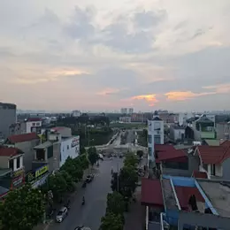 BÁN SHOPHOUSE TRÂU QUỲ  GIA LÂM, HÀ NỘI  81m2 mt 5m, đường 20m. Lh 0989894845