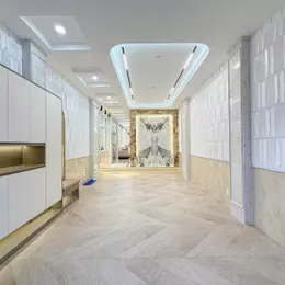 Nhà vừa ở vừa mở công ty, có thang máy, ngay Lâm Văn Bền, nội thất nhập khẩu
