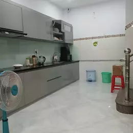 Nhà mặt tiền đường 179 Phường Tân phú DT 56m, 3 tầng vị trí đẹp