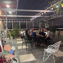 Cho Thuê Penthouse 400m2 Phố Võ Thị Sáu, Hai Bà Trưng - 5PN, Sân Vườn Bể Cá Koi, Làm VP