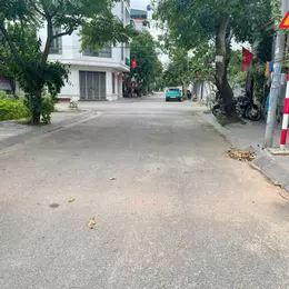 BÁN ĐẤT LONG BIÊN MẶT TIỀN Ô TÔ TRÁNH 64M2 GIÁ 15 TỶ