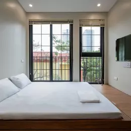 💥24 Căn hộ dòng tiền Cầu Giấy 180m 7 tầng Doanh thu khủng, Ô tô tránh, 69 tỷ