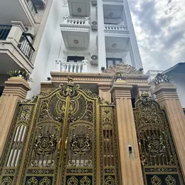 PHỐ VIỆT HƯNG NHÀ ĐẸP 95m² NGÕ THÔNG Ô TÔ VÀO