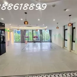 TÒA BUILDING LÔ GÓC MẶT PHỐ NGUYỄN VĂN HUYÊN - 100M² - 8 TẦNG THANG MÁY - MẶT TIỀN 10M