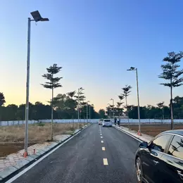 ĐẤT GẦN SINH VIÊN TIỀM NĂNG TĂNG GIÁ RẤT LỚN TRONG THỜI GIAN TỚI EM ĐANG CÓ MỘT LÔ ĐẤT NGAY QL 21
