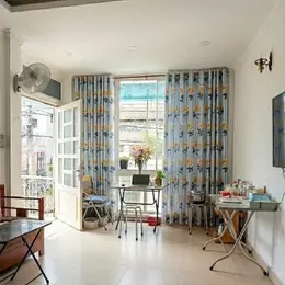 Căn hộ chung cư Quận 1, gần Công viên Lê Văn Tám, 5 x 12 m (50 m2), giá 4 tỷ
