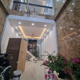 🚀 BÁN NHÀ PHÂN LÔ PHẠM TUẤN TÀI – 5 TẦNG THANG MÁY KÍNH – OTO VÀO NHÀ – 65M2 27 TỶ