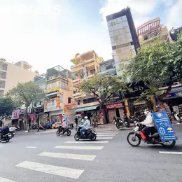 HIẾM NGANG LỚN 7,9M*21M- HDT ĐỀU 110TR/TH- BÁN TÒA NHÀ 7 TẦNG MẶT TIỀN Đ.NGUYỄN ĐÌNH CHIỂU, QUẬN