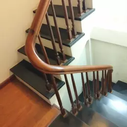 Bán nhà giáp nhị 5 tầng dân xây ở ngay ngõ thông kinh doanh hoàng mai