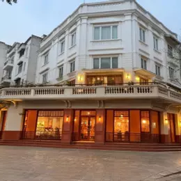 Cho thuê nhà, Trần Nhân Tông, Mai Hắc Đế, THANG MÁY; 161m2* 5T -64 tr