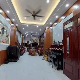 bán nhà riêng 40m 3 tầng chính chủ tại Uy Nỗ