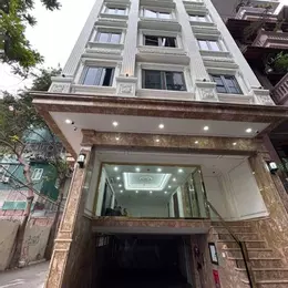 Cho thuê nhà, 157m2- 8T, Nguyễn Trường Tộ, Hàng Than, Trấn Vũ -62 tr