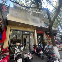 Hàng hiếm! Bán gấp nhà phố mặt tiền Phan Đình Phùng, TP Quảng Ngãi - 106m2 4T
