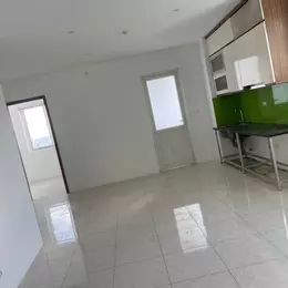 Cho thuê chung cư 83 Ngọc Hồi, Hoàng Liệt, Hoàng Mai 64m 2PN, đồ cơ bản, 7tr