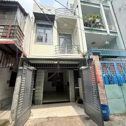 HẺM XE HƠI LÝ PHỤC MAN,QUẬN 7 – 68M² – 3PN – GIÁ 7,95 TỶ