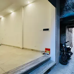 Nhỉnh 9 tỷ , thang máy , 10m ra Phố Phương Mai, 6 tầng thang máy, wiew Hồ, ánh sáng tươi cả ngày.