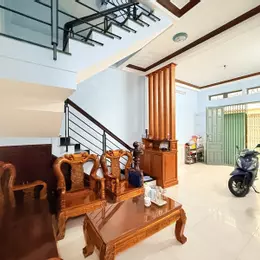BÁN NHÀ ĐỒNG NAI QUẬN 10  - GẦN MẶT TIỀN - KHU VIP