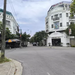 Chủ cần bán toà nhà 187.5m2 - Khu B KĐT Nguyên Khê - Đông Anh - Hà Nội. Giá 105tr/m2 = Giá Đất