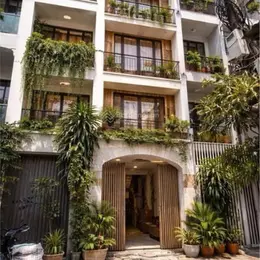 Nhà 4 tầng Bạch Đằng, hẻm ô tô vi vu sát phố hàn đường Tô Hiến Thành, giá: 6 tỷ