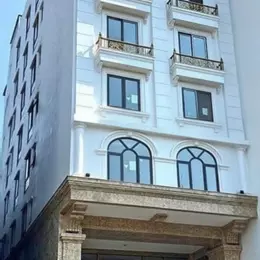 Cho thuê nhà, 101m2- 7T, Nguyễn Trường Tộ, Hàng Than, Trấn Vũ -46 tr