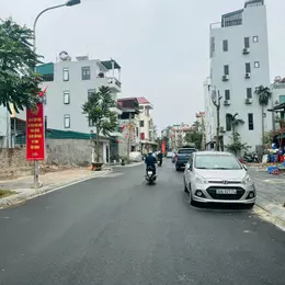 🏡 NHÀ ĐẸP TRUNG TÂM PHÚC LỢI –NGÕ Ô TÔ  THÔNG – GẦN VINHOMES RIVERSIDE – 40M² X 5 TẦNG – GIÁ