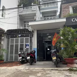 CHO THUÊ NHÀ 3 TẦNG KHU PHỐ TÂY:
Diện tích: 82m2  - Giá thuê : 35 triệu/ tháng - 
Lh : 0905724084